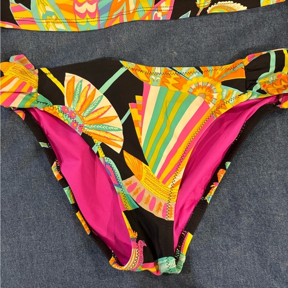 Trina Turk Tahitian hipster bottom halter top tankini swimsuit sz 6 - Picture 3 of 6